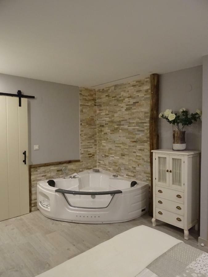 לסאקה Apartamento Usuaia Con Jacuzzi מראה חיצוני תמונה