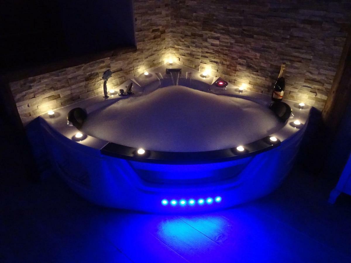 לסאקה Apartamento Usuaia Con Jacuzzi מראה חיצוני תמונה